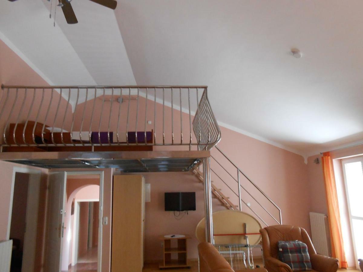 Gasthof Apolonija 3*